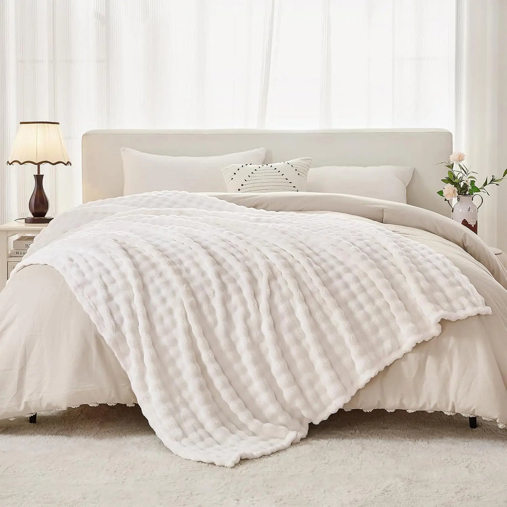 3D Bubble Plush Blankets