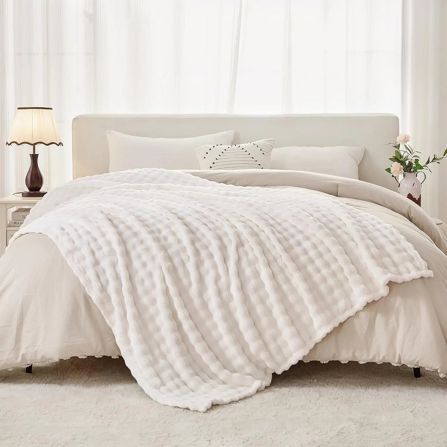 3D Bubble Plush Blankets